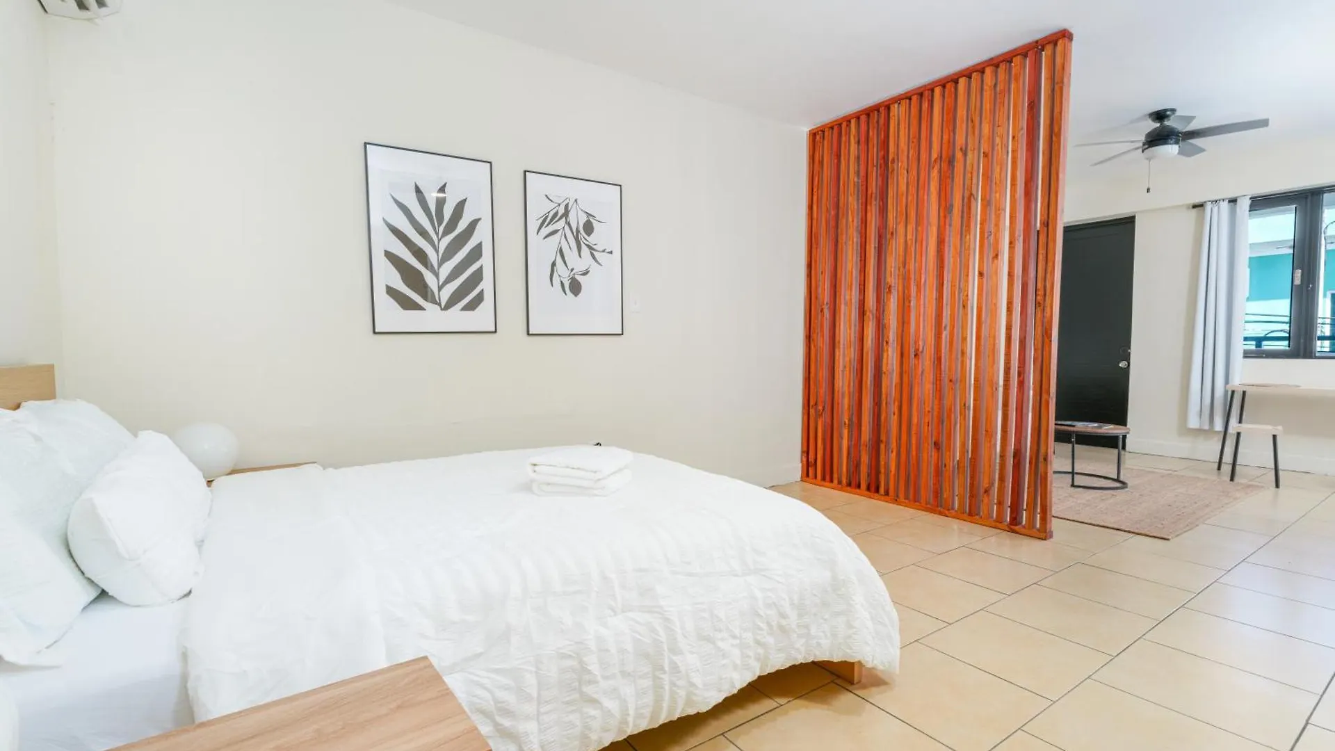 Sunny Seaside Gateway Apartamento San Juan