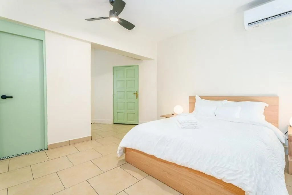 Sunny Seaside Gateway Apartamento San Juan
